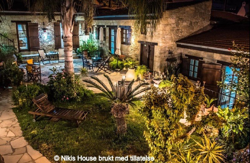 Paphos Roadtrip via Limassol og Troodos første overnatting var på Nikis house i Limassol Kypros.